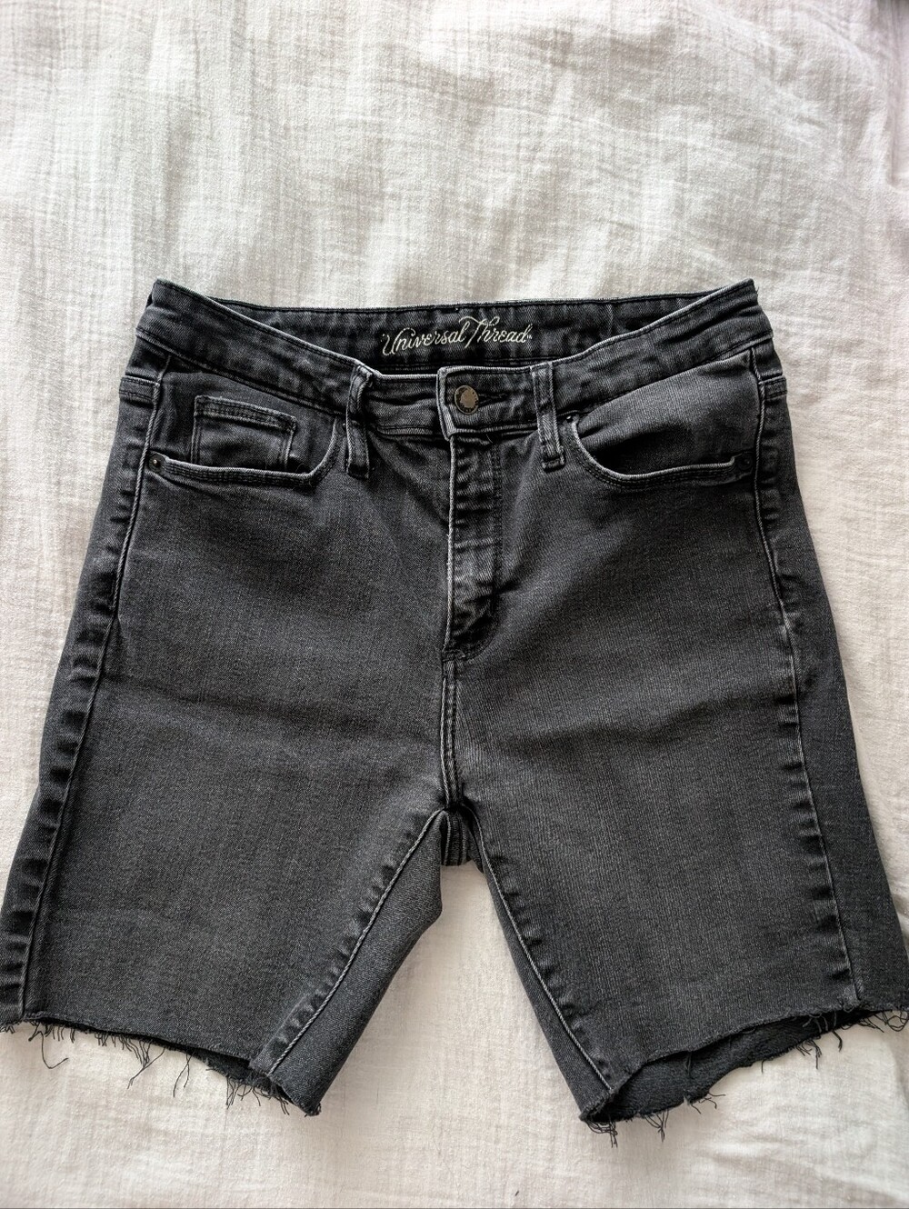 Universal Thread Women’s Black Denim Shorts